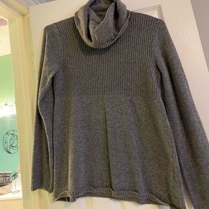 Grey cashmere blend sweater